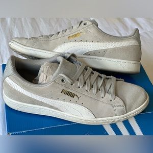 PUMA Grey Classic Suede Casual Sneakers